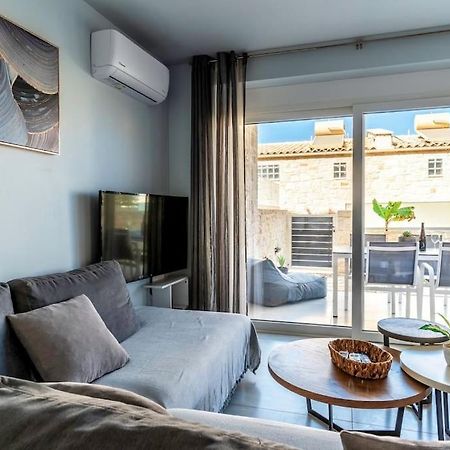 Zefyros Suite , Seafront Retreat ! Pánormos 외부 사진