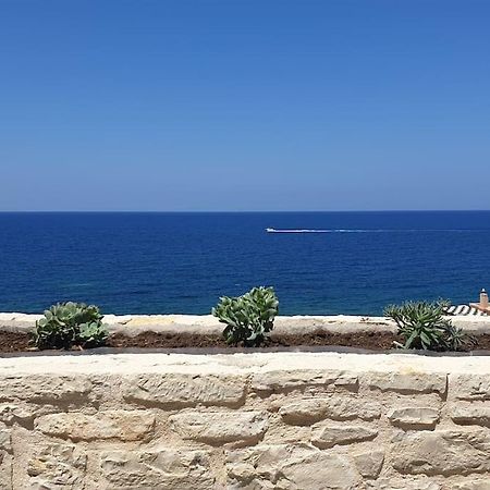 Zefyros Suite , Seafront Retreat ! Pánormos 외부 사진