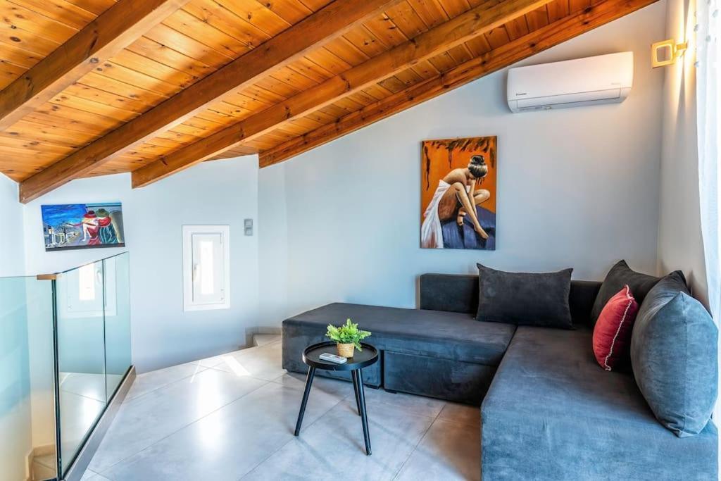 Zefyros Suite , Seafront Retreat ! Pánormos 외부 사진
