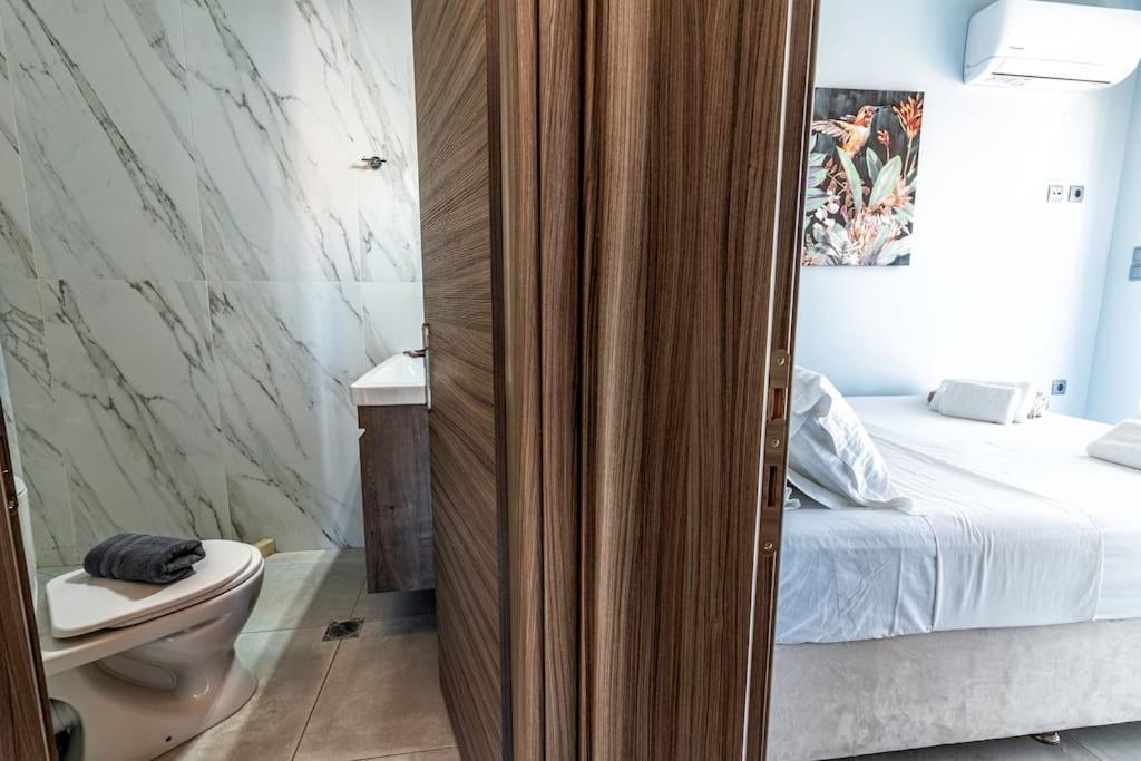 Zefyros Suite , Seafront Retreat ! Pánormos 외부 사진